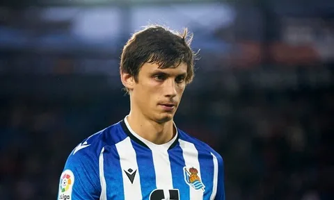 Arsenal cần 100 triệu euro để có bộ đôi của Sociedad