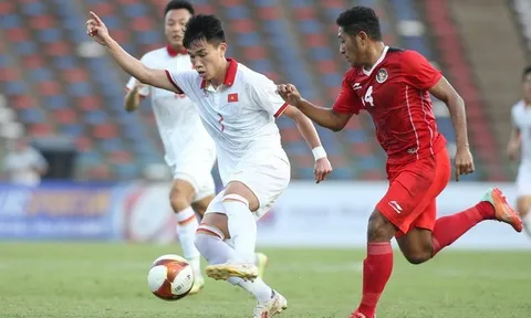 HLV Troussier: Chúng tôi rất thất vọng; NHM ĐNÁ bất ngờ khen U22 Việt Nam