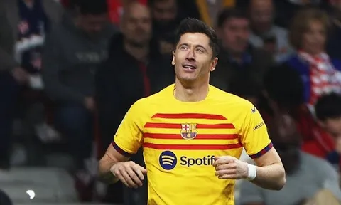 Lewandowski chói sáng, Barca hủy diệt Atletico
