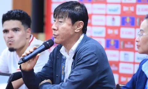 Lịch sử sang trang, HLV Shin Tae-yong phản ứng ra sao?