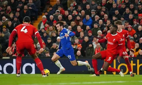 Huyền thoại Chelsea: "Họ chỉ là những cầu thủ tầm trung"
