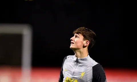 Liverpool đá trận thủ tục, dàn sao trẻ hừng hực khí thế đợi cơ hội