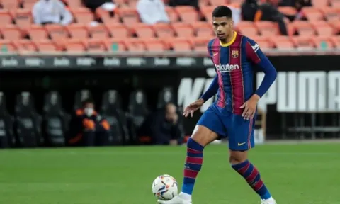 Liverpool đại chiến Man Utd vì sao Barca