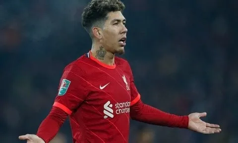 Liverpool đối diện cuộc thanh lý hàng loạt