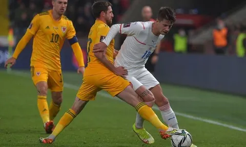 Liverpool đưa sát thủ tuổi teen vào tầm ngắm