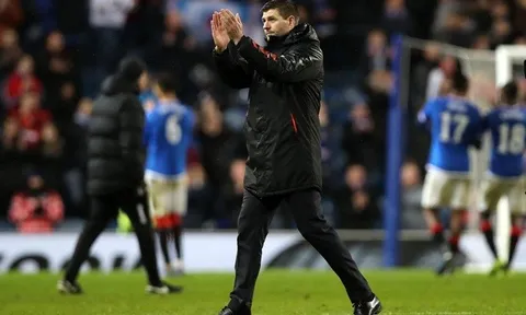Gerrard lên tiếng 'cà khịa' Man Utd, tuyên bố 1 câu quá đau đớn