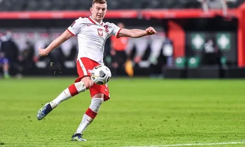 Liverpool theo đuổi Kacper Kozlowski