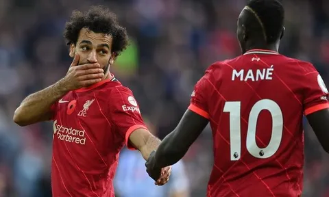 Liverpool và cơn đau đầu chuyển nhượng tháng giêng của Klopp