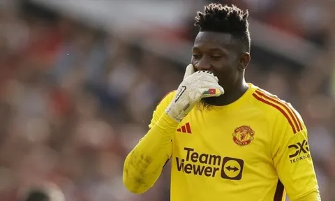 Lộ lý do Ten Hag chọn Onana thay vì Martinez