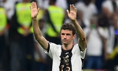 Lời ẩn ý dậy sóng của Thomas Muller