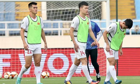 "Lối đá nhạt nhòa đến thất vọng, khác xa tuyển Việt Nam trước đó"