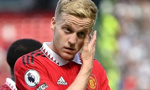 Lối thoát lý tưởng nhất cho Van de Beek