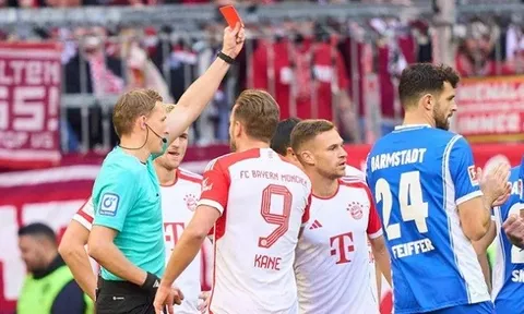 Thẻ đỏ đầu tiên trong sự nghiệp của Kimmich