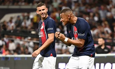 Các đồng đội tại PSG "không dám" nhắc đến tương lai của Kylian Mbappe