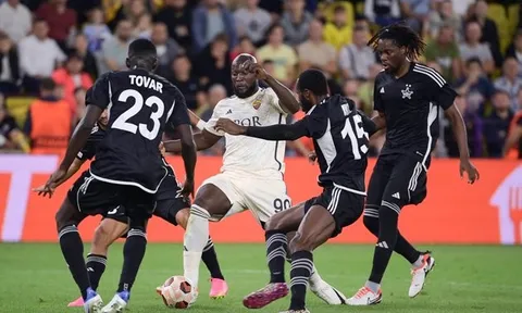 Lukaku hóa Messi, giúp Roma đả bại Sheriff