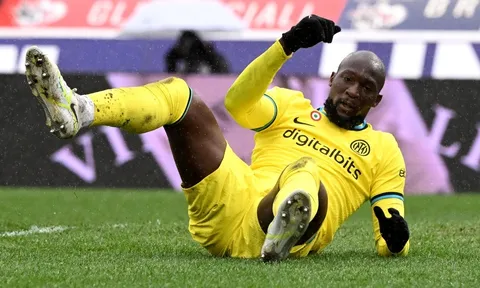 Lukaku trước viễn cảnh trở thành người thừa