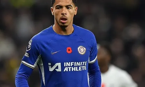 Lý do Colwill bỏ lỡ trận Man City