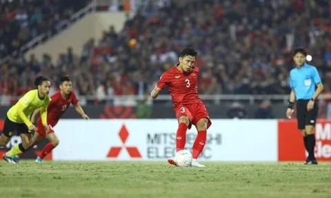 Lý do trọng tài thổi penalty cho Việt Nam