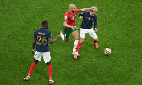 "Man Utd sẽ thật may mắn khi có cậu ấy trong đội"