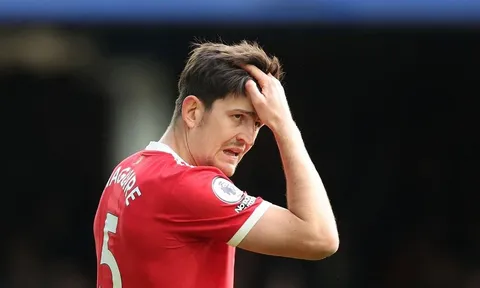 Phạm lỗi không đáng, Maguire bị treo giò ở bán kết FA Cup