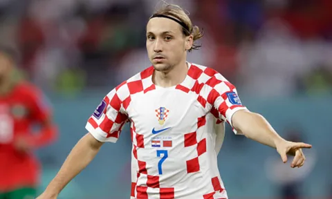 Real Madrid quan tâm đến Modric 2.0