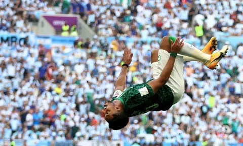 Màn ăn mừng gây sốt của Al Dawsari khi phá lưới Argentina