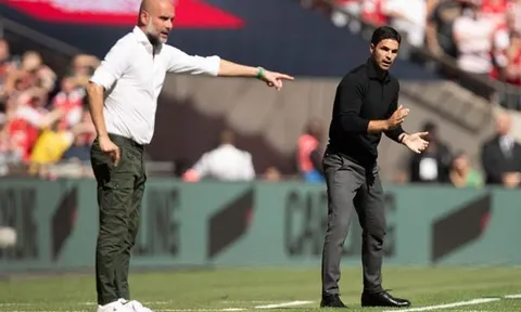 Man City bắn 1 tên trúng 2 đích khiến Arsenal vỡ mộng