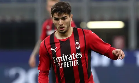 Man City cài điều khoản chống M.U ở thương vụ Brahim Diaz