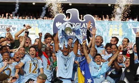 Man City đối mặt giông bão, CĐV Man Utd và Liverpool 'thừa nước đục thả câu'