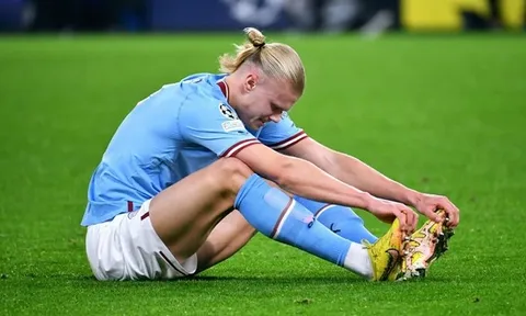 Erling Haaland khiến Manchester City lo sốt vó