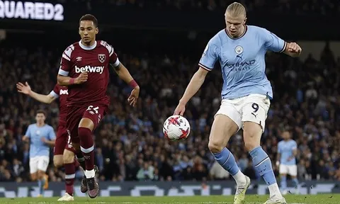Man City thắng 9 trận liên tiếp: Dị nhân Haaland
