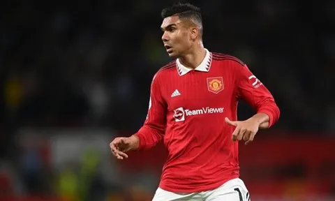 Màn trình diễn lột xác giúp Casemiro nối gót Martinez, Eriksen