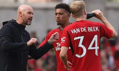 Ten Hag đã có sự thay thế hoàn hảo cho Sancho