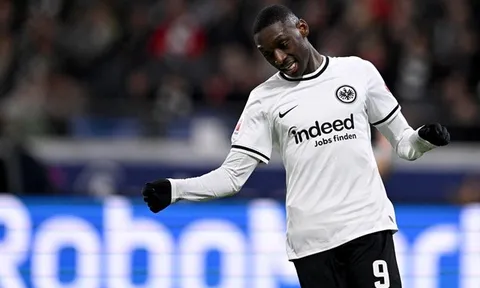 Man United gửi lời đề nghị khủng cho ngôi sao Frankfurt