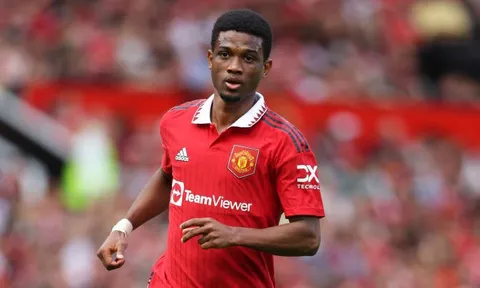 Man United khiến Carrick thất vọng
