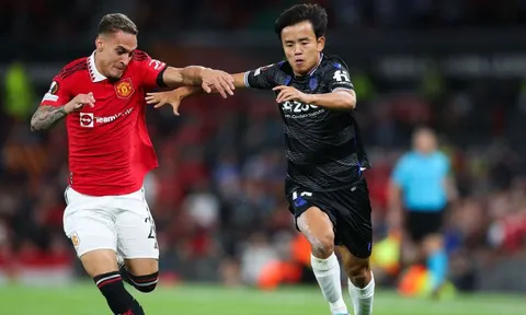 Man United nhắm "Messi Nhật Bản" thay thế Sancho