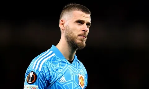 Man United ra quyết định đau lòng với De Gea