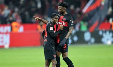 Man United thăm dò bộ đôi hậu vệ của Leverkusen