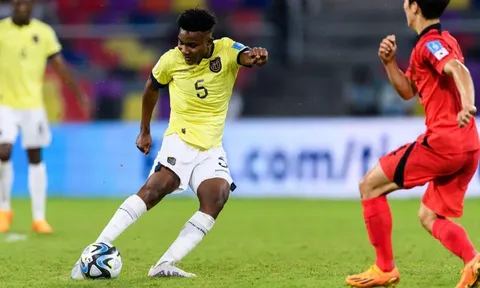 Man United tranh mua 'Caicedo mới' với Juve, Barca