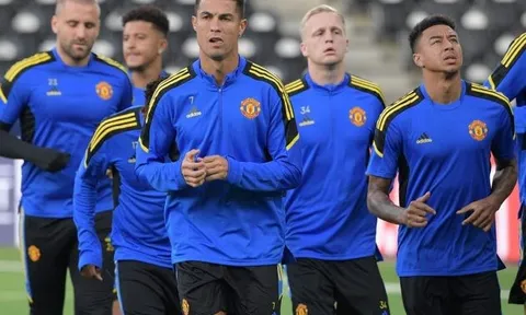 "Man Utd cần một HLV ưu tú"
