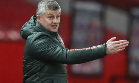 Man Utd cao tay, "máy chạy xịt" khó lòng rời Old Trafford dễ dàng