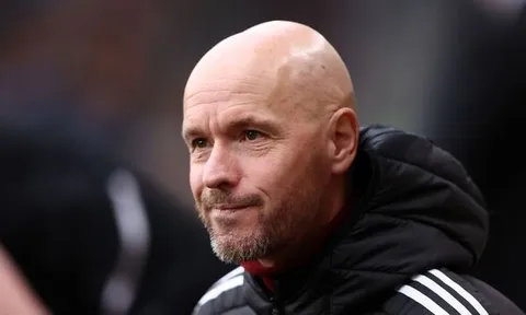 Ten Hag đã phát hiện ra 2 cầu thủ không thể thay thế ở Man Utd