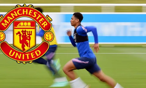 Quá đáng tiếc! Man Utd đã để vuột mất một Quả bóng vàng