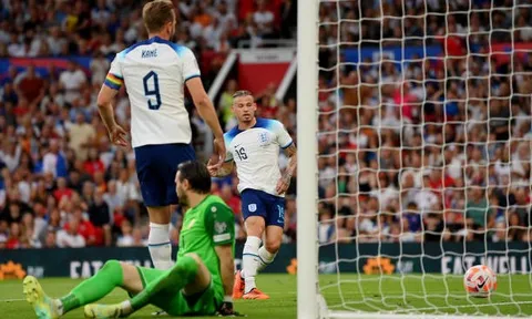 Man Utd đừng tiếc 100 triệu bảng vì Kane