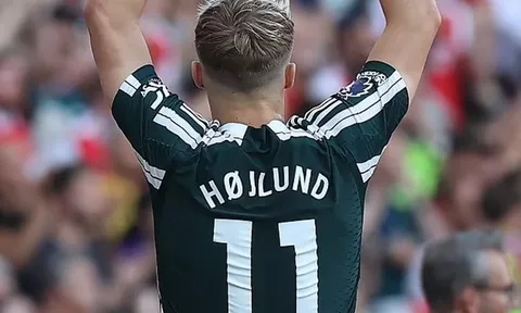 Man Utd gặp vấn đề hy hữu vì Hojlund