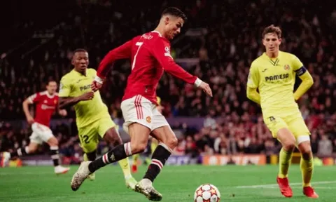 Man Utd nhận báo động đỏ trước thềm tái đấu Villarreal