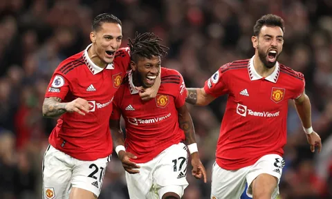 Vụ Man Utd đổi chủ có biến, sự thật phơi bày việc hủy HĐ tài trợ