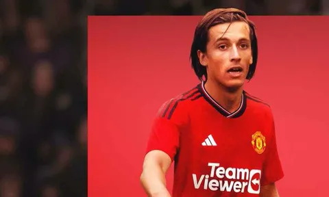 Thêm cầu thủ chia tay Man United