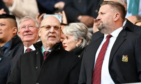 CHOÁNG! Cú lừa nhà Glazer xuất hiện ở Man Utd
