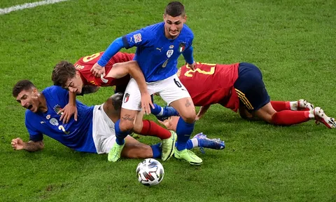 Mbappe đồng ý với Neymar về tiền vệ xuất sắc nhất thế giới
